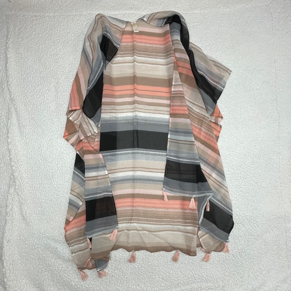 Women’s Cato - EST 1946 One Size multi-color Shawl Cape